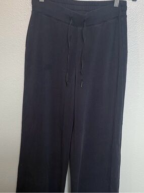 SPANX Navy Air Essentials Wide Leg Pants sz Medium